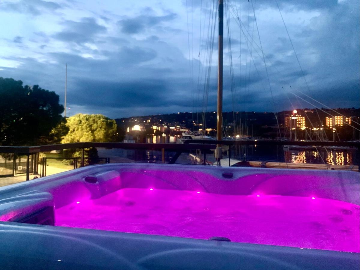 Bellavista Houseboat Apartment Portorose Ngoại thất bức ảnh