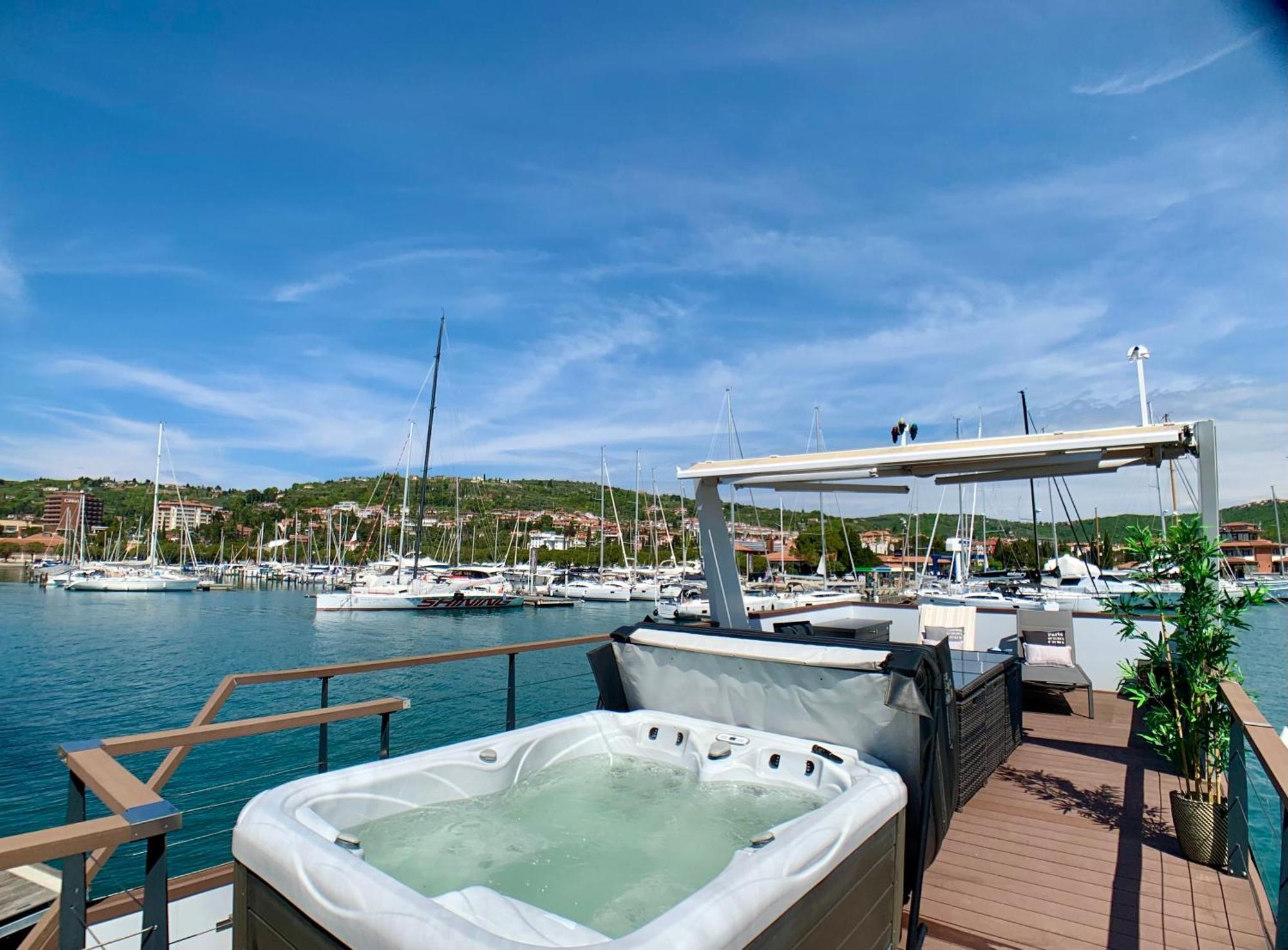 Bellavista Houseboat Apartment Portorose Phòng bức ảnh